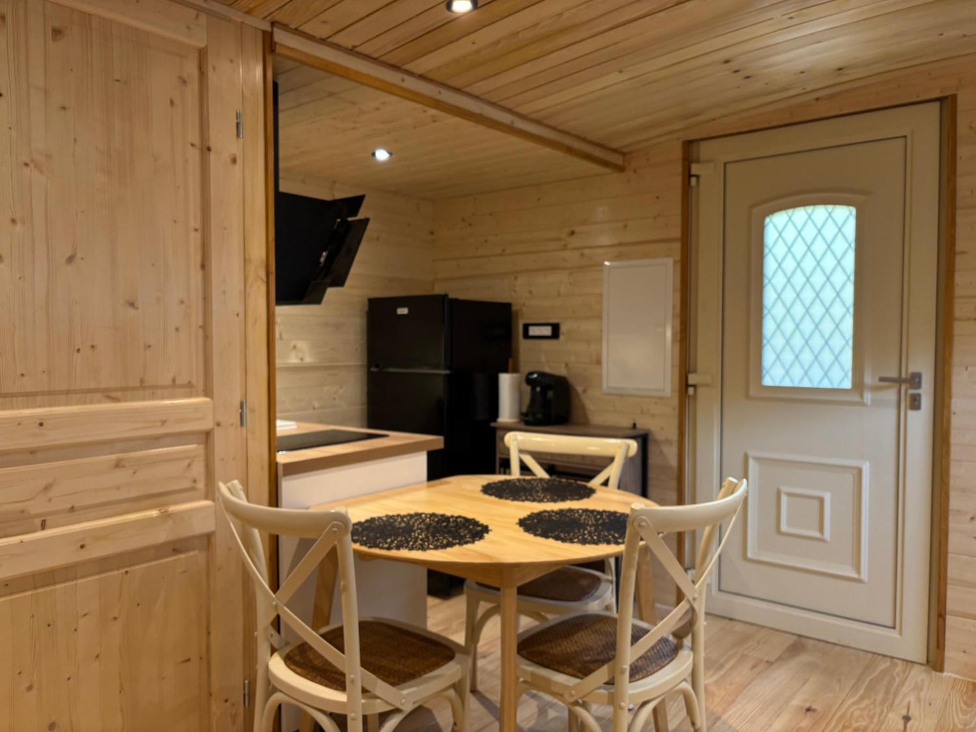 Ferienwohnung La Petalerie Épernay Exterior foto